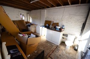 Photo 14- click for photo gallery